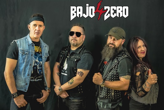 4 Bajo Zero: «Hacemos ‘rock duro’ del de toda la vida»