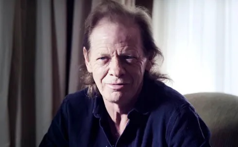 Stevie Young (AC/DC), ingresado en un hospital de Buenos Aires