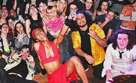 brokNface: Desde París, Metal con Pop y Groove