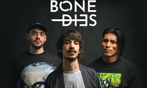 Bone Dies: la asimetría es bella… o la geometría musical que desafía lo establecido