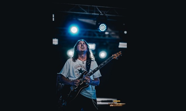Antonio Elzaurdia, guitarrista de ‘Doble Esfera’: Entrevista en vídeo