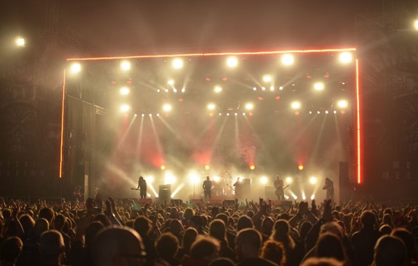 Espectáculos en directo: de los conciertos de rock al entretenimiento online en vivo