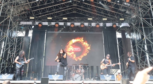 Azrael en directo: su material en vídeo disponible… y lo que otros canales de YouTube complementan